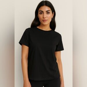 🖤 Trendy Queen Black Top - Size XL (NWT) 🖤